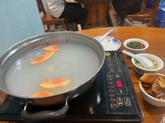 木瓜粥水锅-华哥新鲜猪精品美食