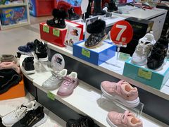 -百丽国际童鞋(泉屋百货店)