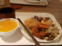 -感恩心素食馆(百世广场店)