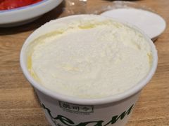 掼奶杯-凯司令西点房(虹桥路站店)