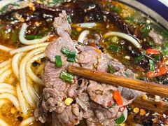 -云阿蛮云南生烫牛肉米线(奉贤路店)