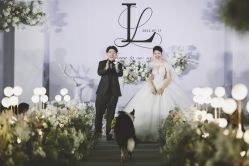 -艾米婚纱&婚礼策划