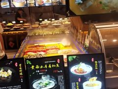 -头上红煨盐鸡·非遗院子餐厅