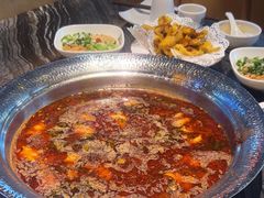 -老船舫·现做活鲜鱼馆(东郊记忆店)