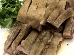 白切鹅-瑞记湛江鸡饭店·粤西第一鸡(粤垦店)