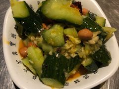 拍黄瓜-狼遇见羊烧烤·现穿现烤(旧宫店)
