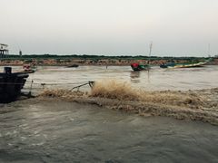 -洞里萨湖