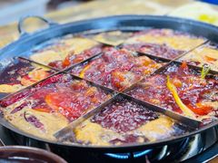 -正南齊北重庆老火锅(光华村直营店)
