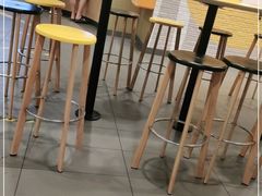 -麦当劳(民盈·国贸城店)