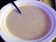 奶油蘑菇汤-马迭尔德式西餐精酿啤酒屋(中央大街店)