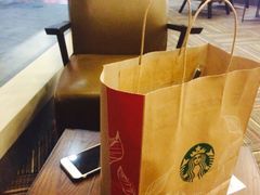 -星巴克臻选(盐城金鹰聚龙湖店)