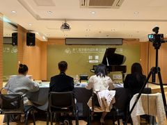 -柏斯音乐艺术中心·钢琴·吉他(上音店)