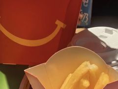 -麦当劳(中山公园龙之梦店)