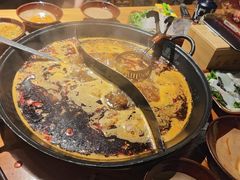 -壹兆圆重庆火锅手工炒底料(长白格林玫瑰湾店)