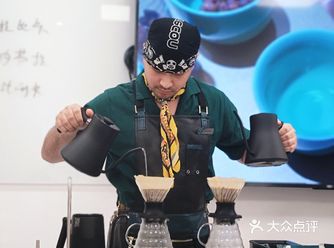 妈呀,你敢信我在齿科诊所上了一堂咖啡课吗!