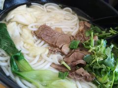 -三千粉牛肉米粉(来客茂店)