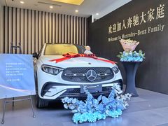 -天津波士信达奔驰4S店(卫津南路店)