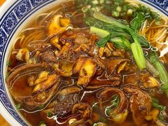 蛤蜊猪肝面-沪西老弄堂面馆(定西路店)