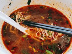 經典牛肉麵-夏雪花·手工拉面(南油店)