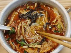 -丽丽三鲜螺蛳粉(田林路店)
