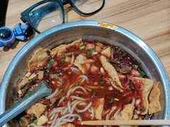 -柳州肥姨妈大骨螺蛳粉(曹路店)