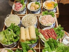 -聚汇三少·龙虾·中餐厅(莫邪路新天地店)