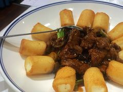 脆皮鲜奶拼蚝油牛肉-和记小菜(东方店)