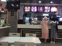 -华莱士·全鸡汉堡(湛江新华店)