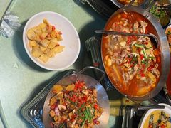 -昱龙大盆牛蛙馆(三兴街总店)