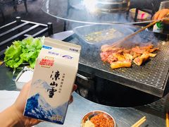 -胡四哥特色火盆烧烤(一分店)