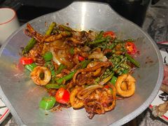 -百联临沂购物中心(临沂路店)