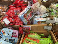 零售区-来伊份(龙之梦长宁店)