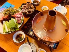 -民食香·腊排骨野生菌美食(木府店)