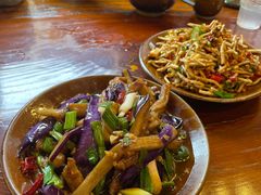 -苗湘食府(十年店)