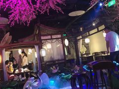 -韵秋荷(宝山龙湖天街店)