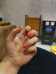 -悦指间美甲美睫