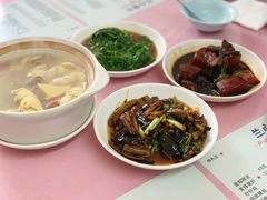 腌笃鲜汤-蘭心餐厅(进贤路店)