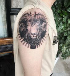 -TATTOO FAMILY刺青纹身工作室