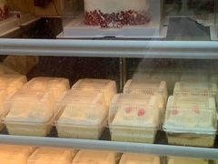 -红宝石·鲜奶小方·海派西点房(四平店)