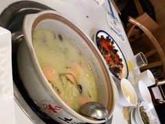 -土连锅·现熬养生汤锅(梁家巷店)