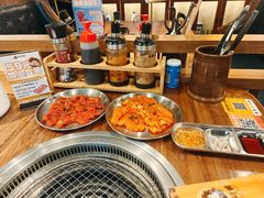 -明洞阿姨·韩式酱蟹烤肉·创意料理(三元桥店)