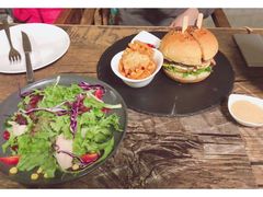 -HIGH FIVE哈福手工汉堡(桂林路店)