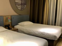 -如家酒店·neo(福州五一广场南门兜地铁站店)