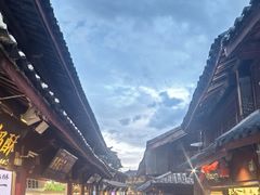 -勺子米线·云南传统小吃市集(四方街店)