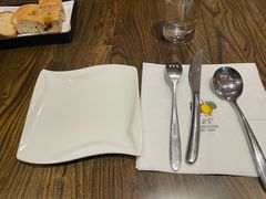 -安妮意大利餐厅(世贸天阶店)