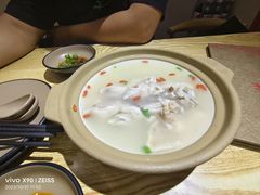-叁煨蹄花·下饭盐帮菜(人民广场店)