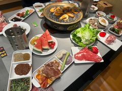 -山焱·炭火自助烤肉(周浦万达店)