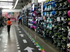 -迪卡侬(南二环店)