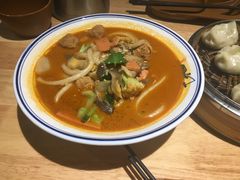 -小六汤包(亚欧店)