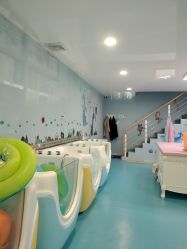 -香港3861婴幼儿游泳馆(东海商务中心店)